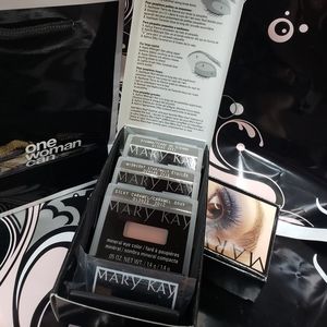 Mineral eye color bundle w/applicator